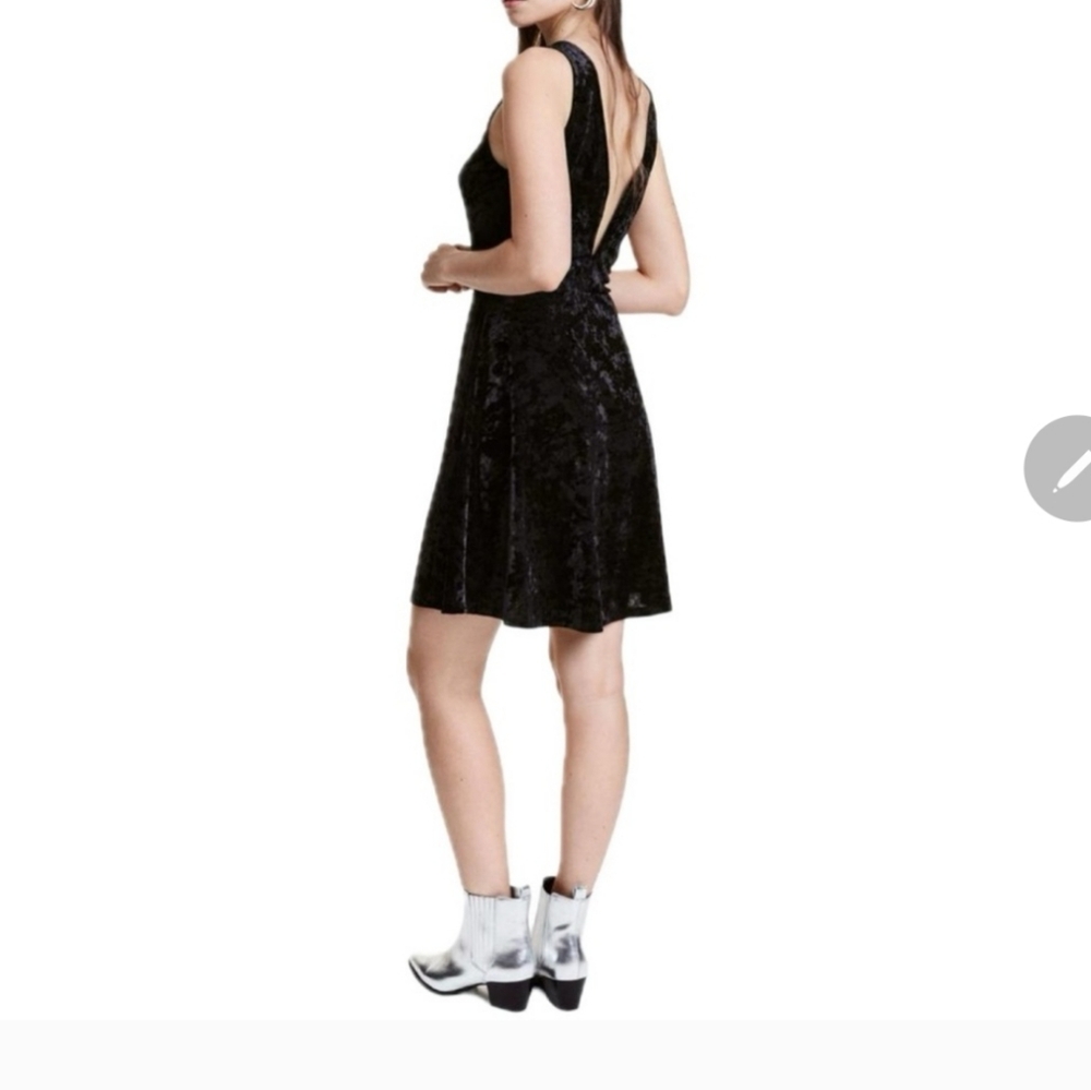 H&M DIVIDED Black Velvet Dress Size 4 - Picture 2 of 9